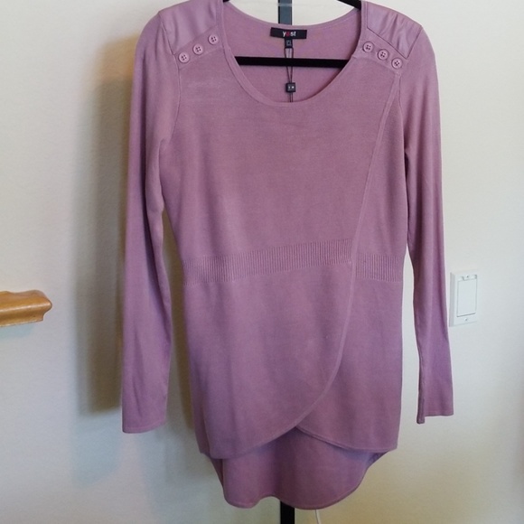 Sweater - Picture 1 of 8